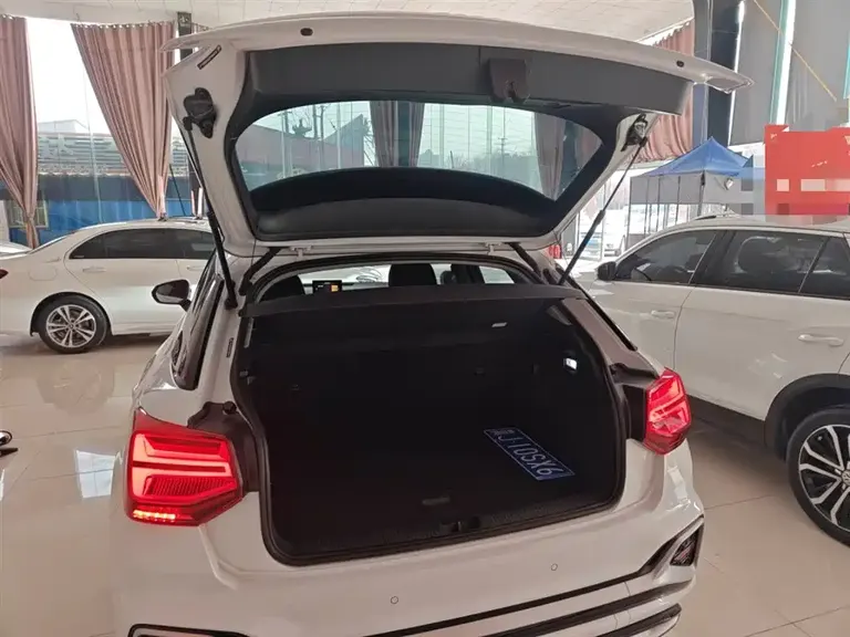 Audi Q2 L 35 TFSI Progressive Dynamic