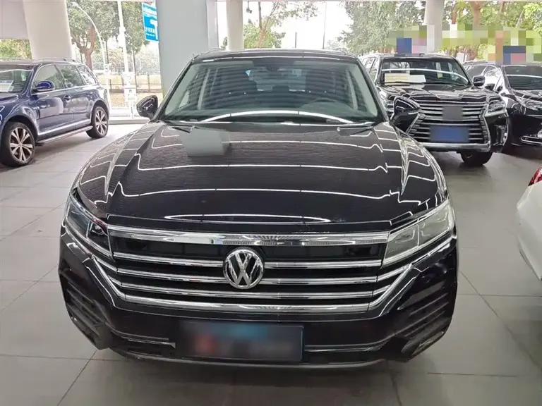 Volkswagen Touareg 2.0 TSI Navigator CN-VI