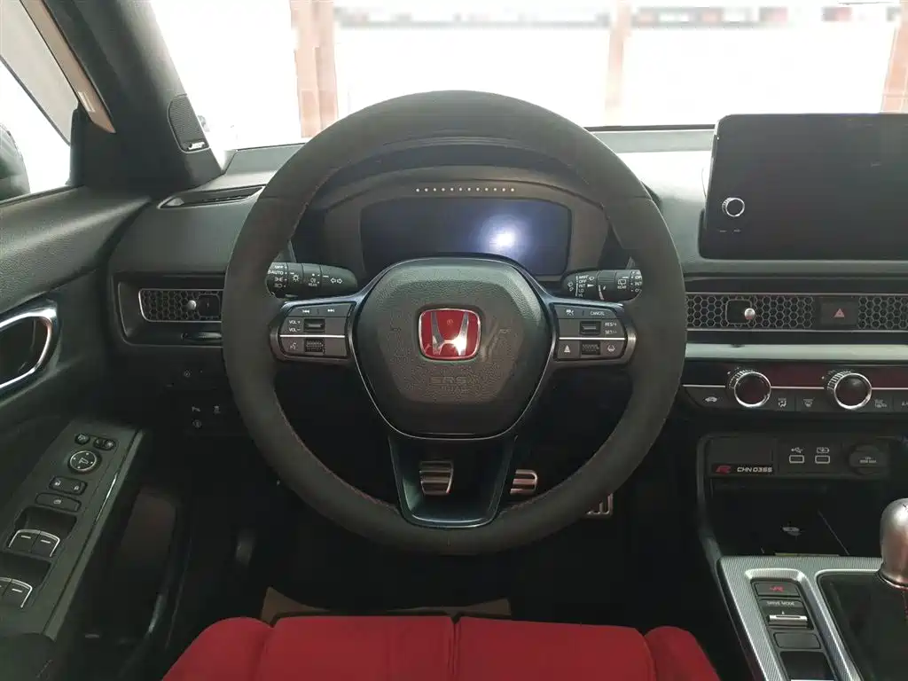 Civic (Import) 2.0 T 420 TURBO TYPE R