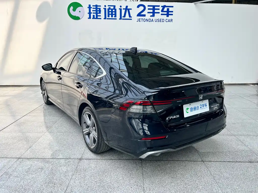 Accord 260 TURBO Outstanding