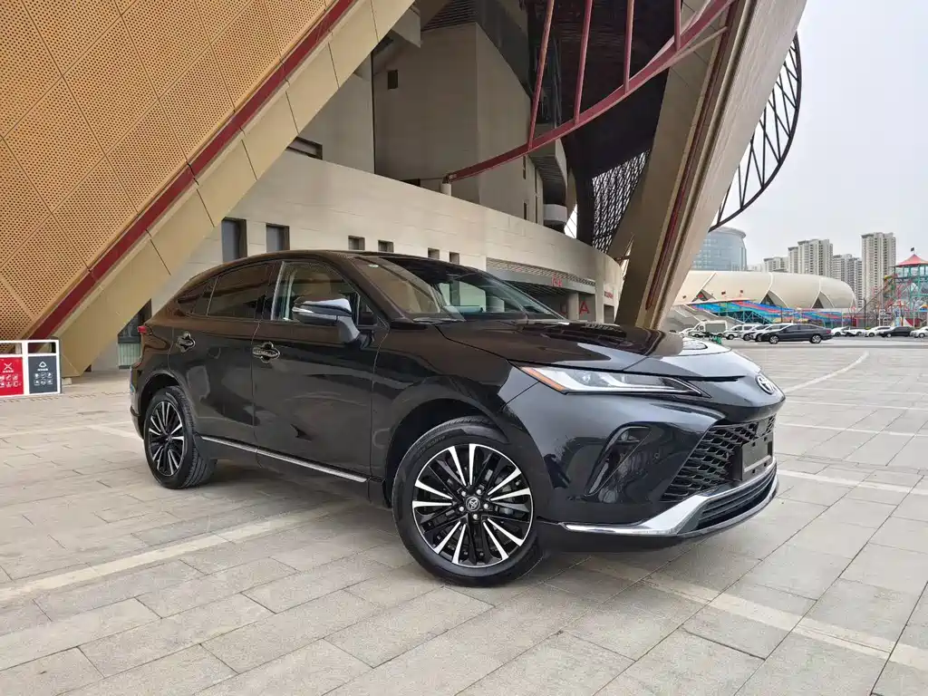 Venza 2.0 L CVT 2 WD Distinguished