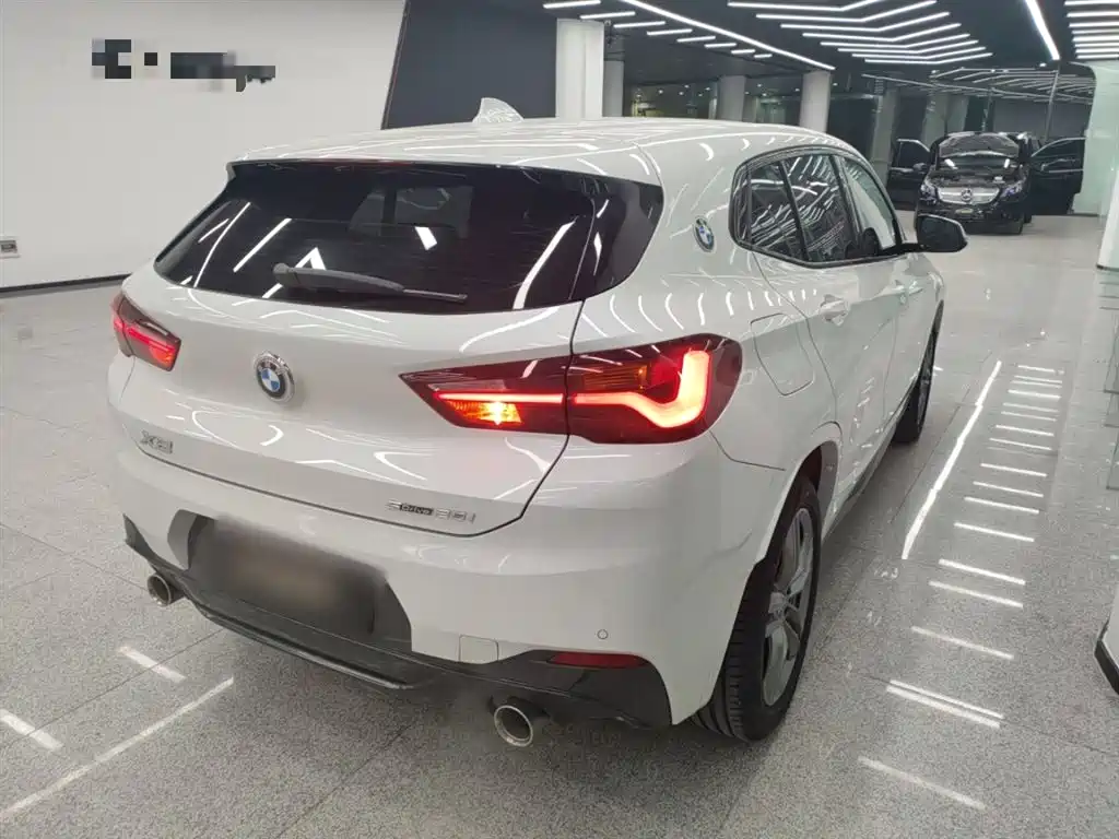 BMW X2 sDrive25 i M Sport Package