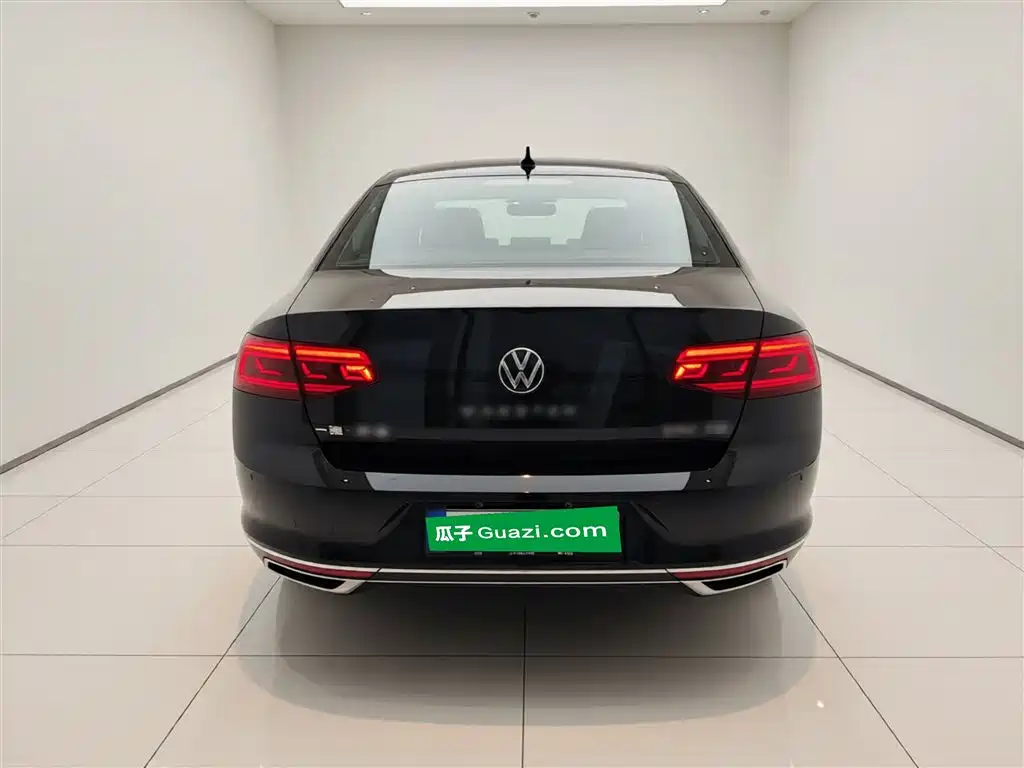 Magotan 330 TSI DSG Luxury