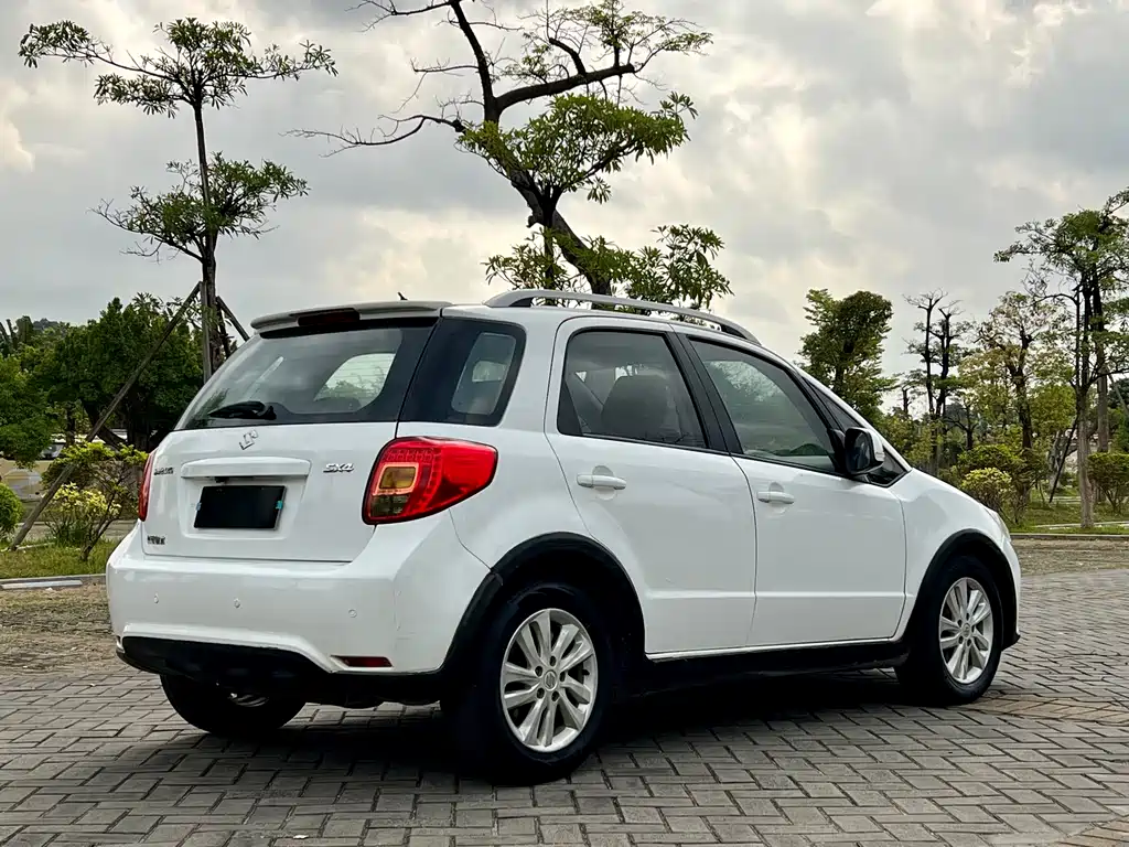 SX4 1.6 L Auto Cool Sharp