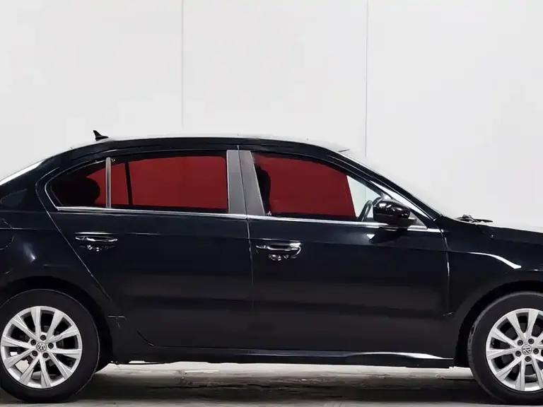 Volkswagen Lavida 1.6 L Auto Comfort