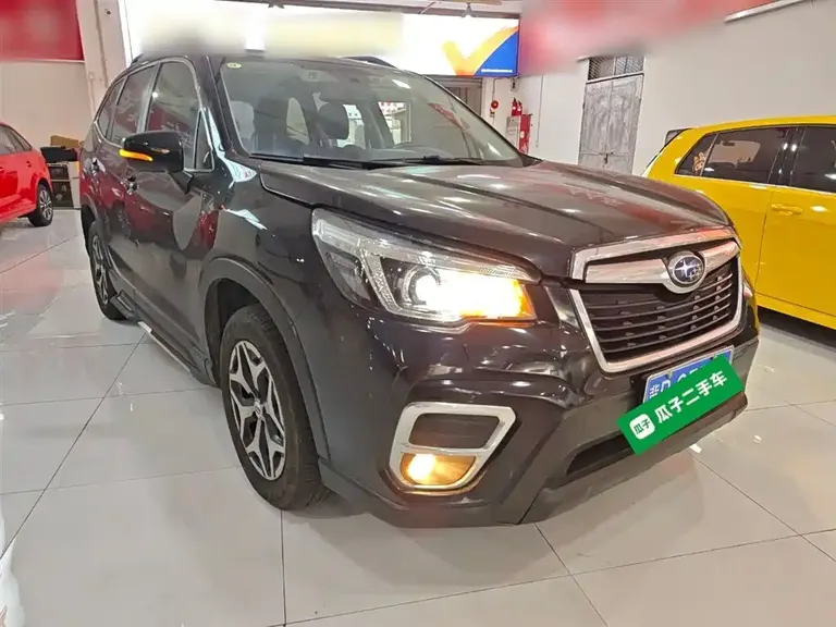 Subaru Forester 2.0 i Luxury EyeSight
