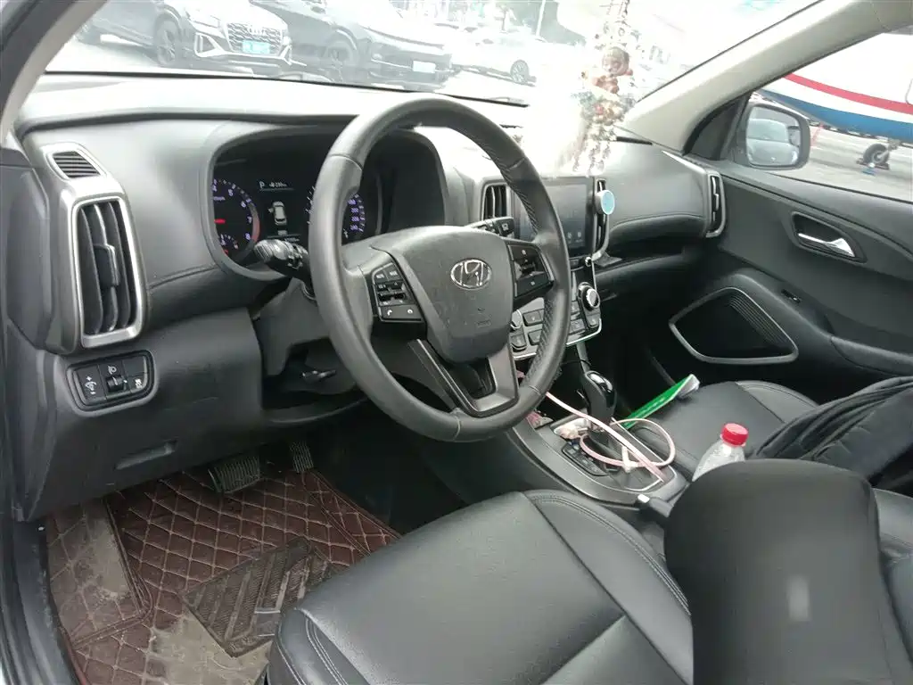 Hyundai ix35 2.0 L Auto 2 WD Brave · Smooth Enjoyment CN-V
