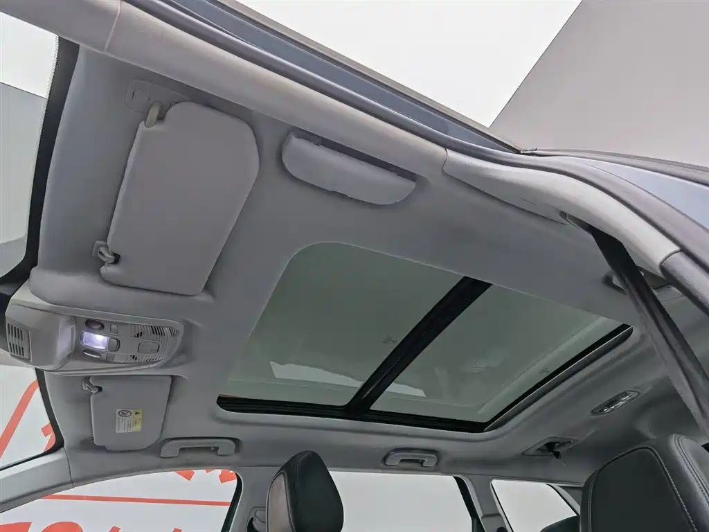 Peugeot 5008 380 THP 7-seat Luxury
