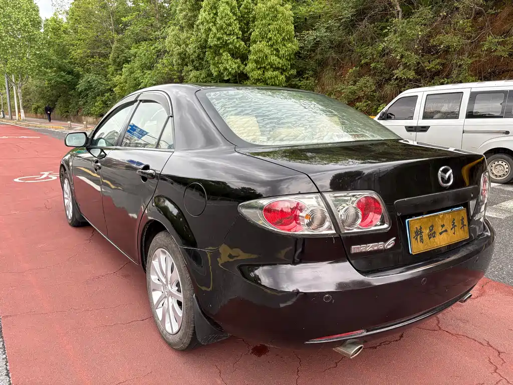 Mazda 6 2.0 L Auto Fashion
