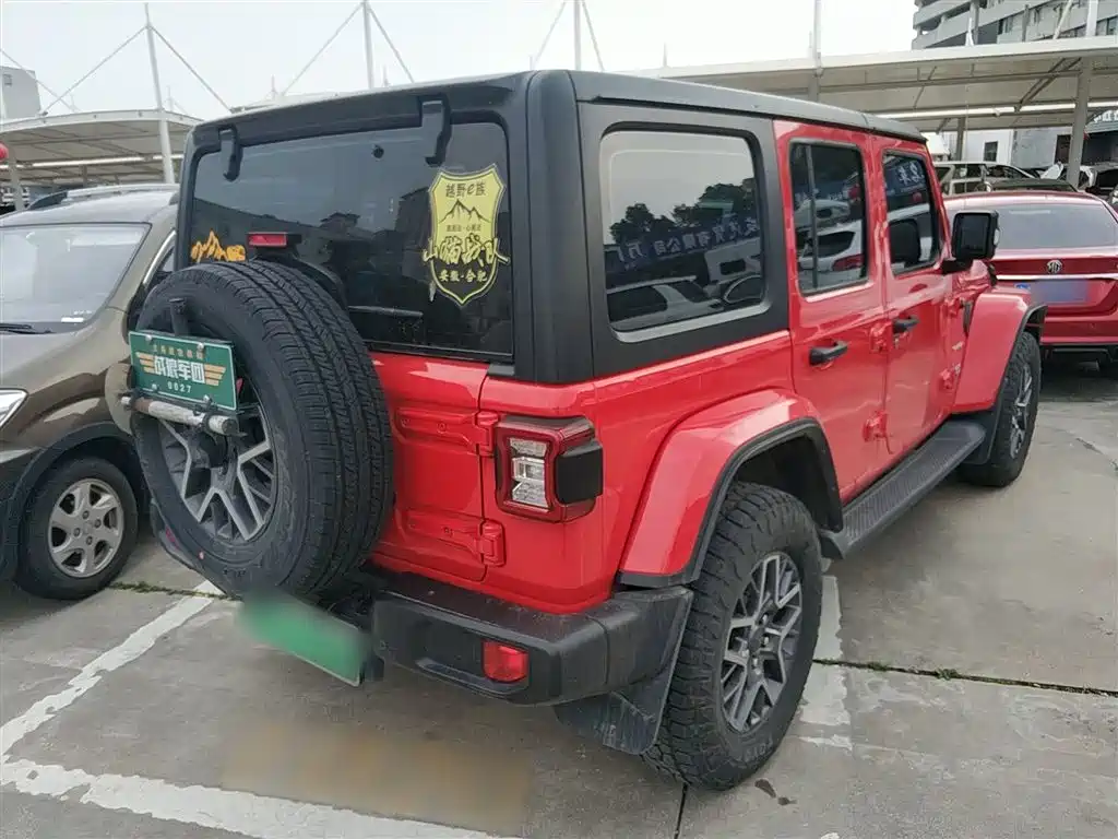 Wrangler NEV 4-door 2.0 T 4 xe Sahara