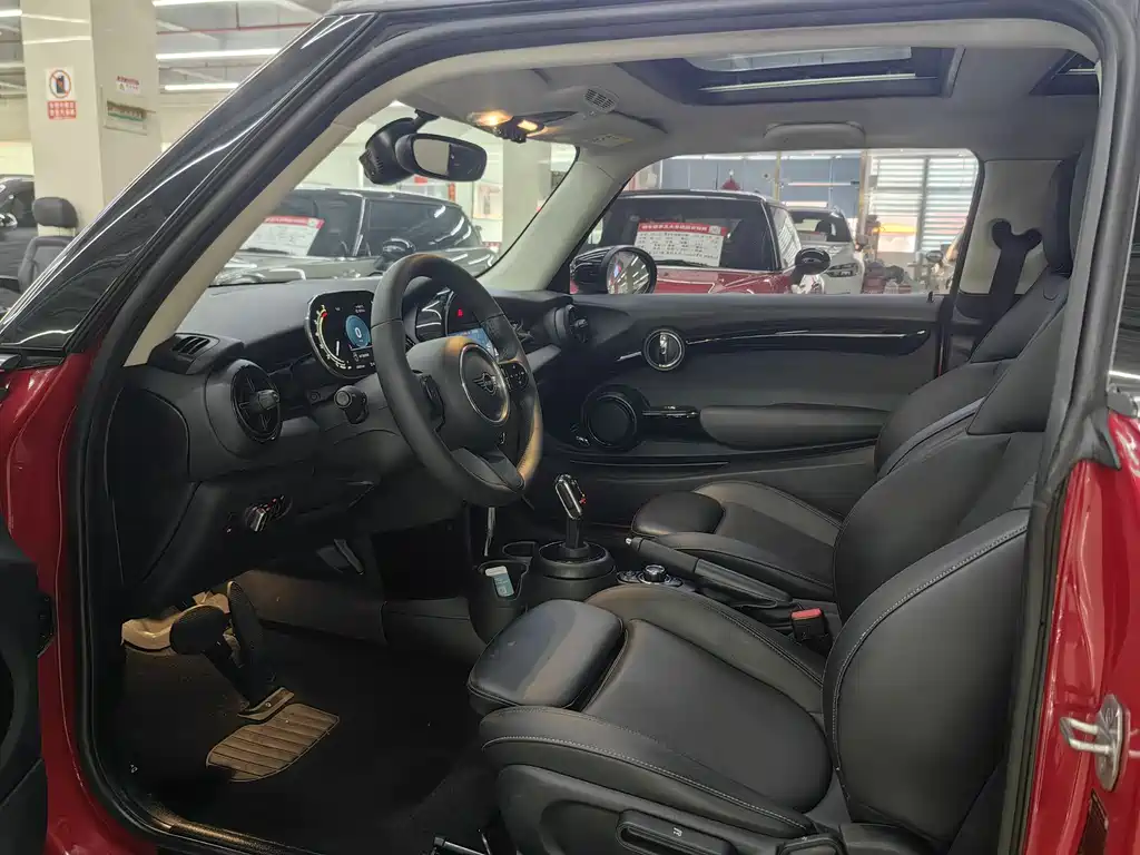 MINI 1.5 T COOPER Classic