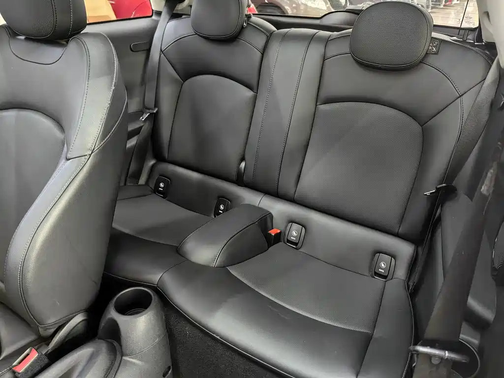MINI 1.5 T COOPER Classic
