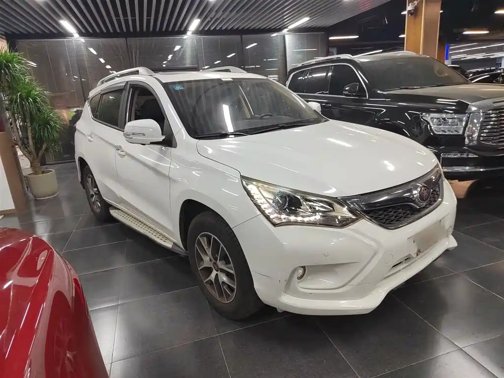 Song Grand Upgraded 1.5 TI Manual Elite