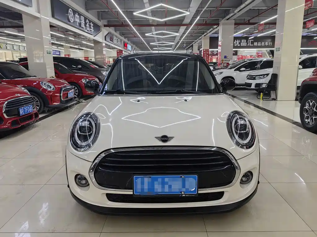 MINI 1.5 T COOPER Classic 5-door