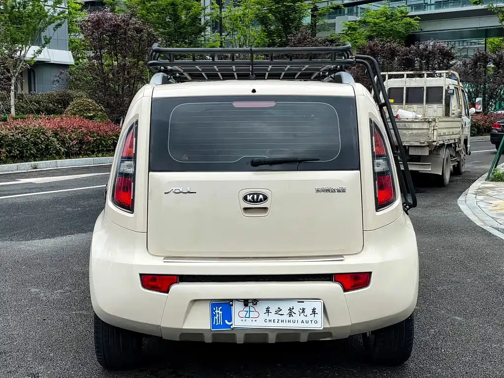 Soul 秀尔 2012款 1.6 L AT Premium