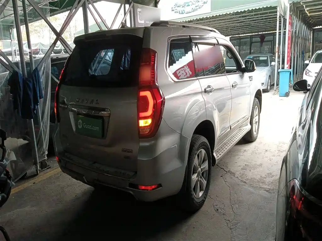 Haval H9 2.0 T 4 WD Luxury 7-seat