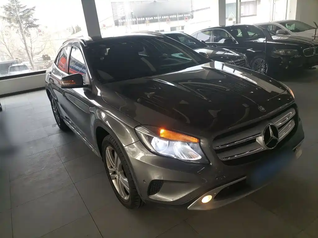 Mercedes-Benz GLA GLA 200 Dynamic