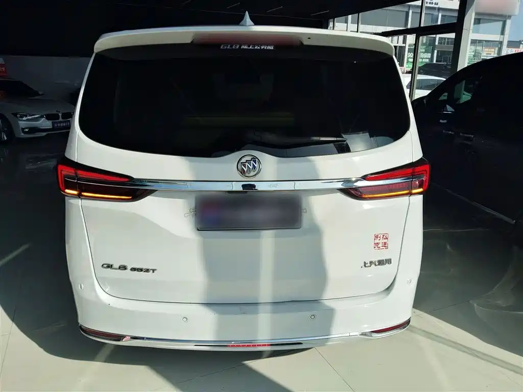 Buick GL8 Land Official Cabin 652 T Smart Luxury