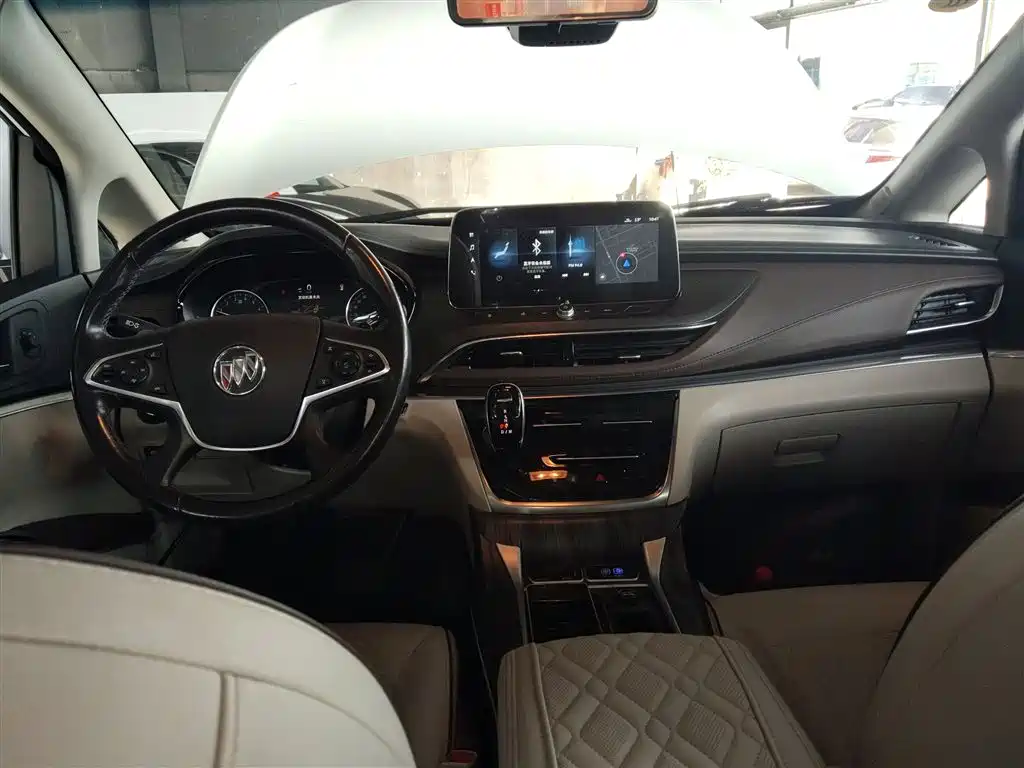 Buick GL8 Land Official Cabin 652 T Smart Luxury
