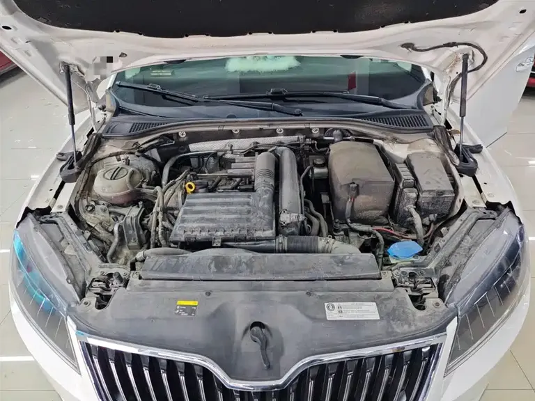 Skoda Superb TSI280 DSG Comfort CN-V