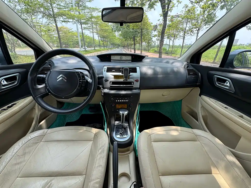 C-Quatre 世嘉 2009款 三厢 1.6 L 自动舒适型