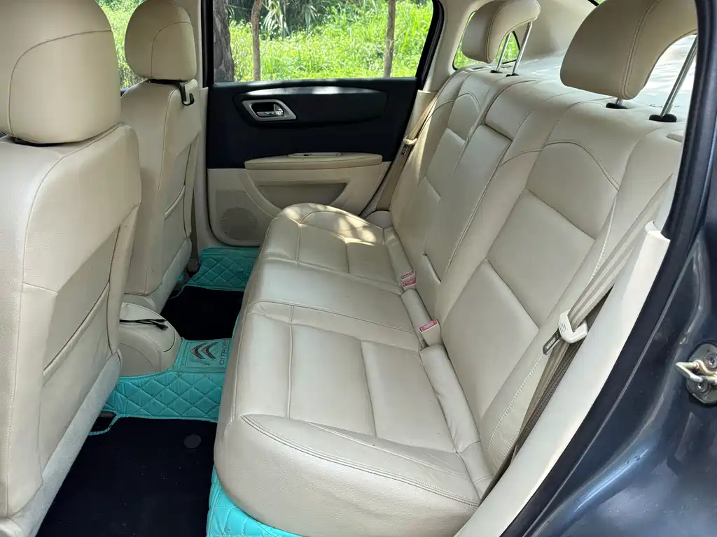 C-Quatre 世嘉 2009款 三厢 1.6 L 自动舒适型