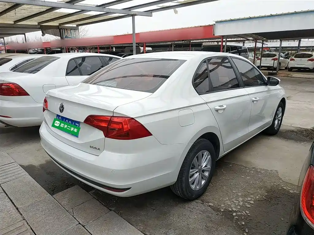 Bora 1.6 L Auto Fashion