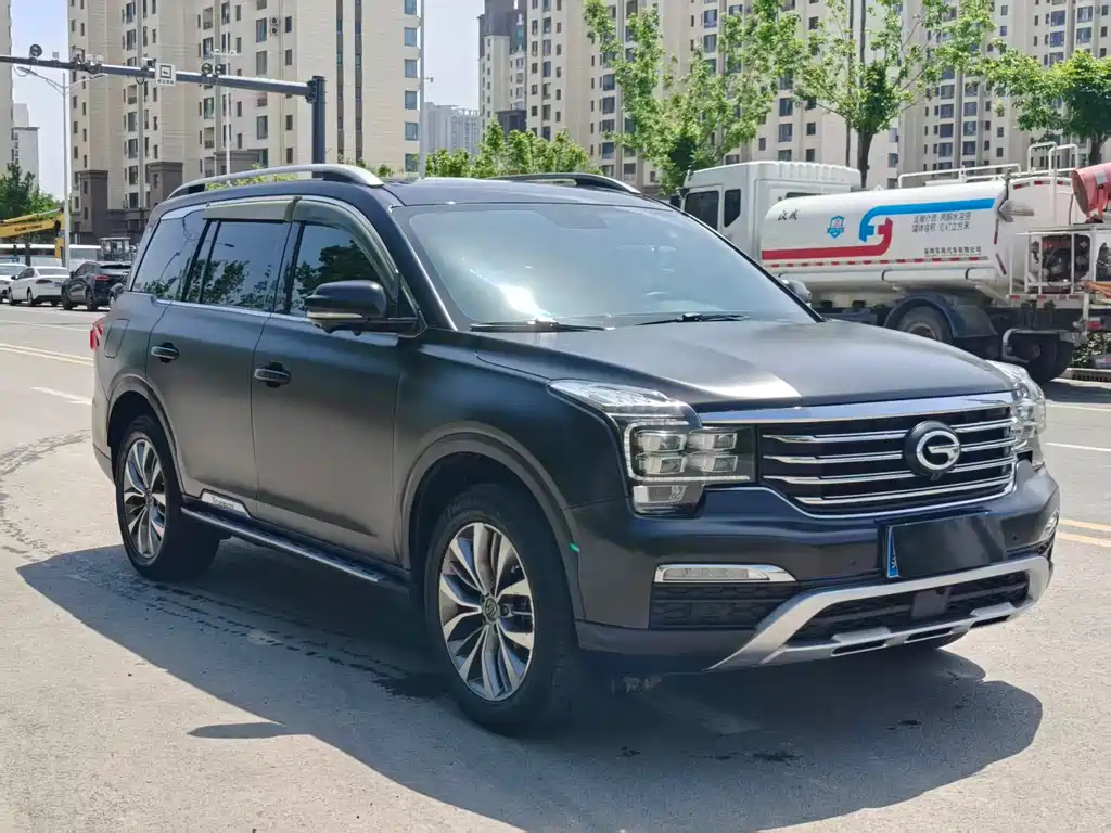 GAC Trumpchi GS8 传祺GS8 2017款 320 T 四驱至尊版（七座）