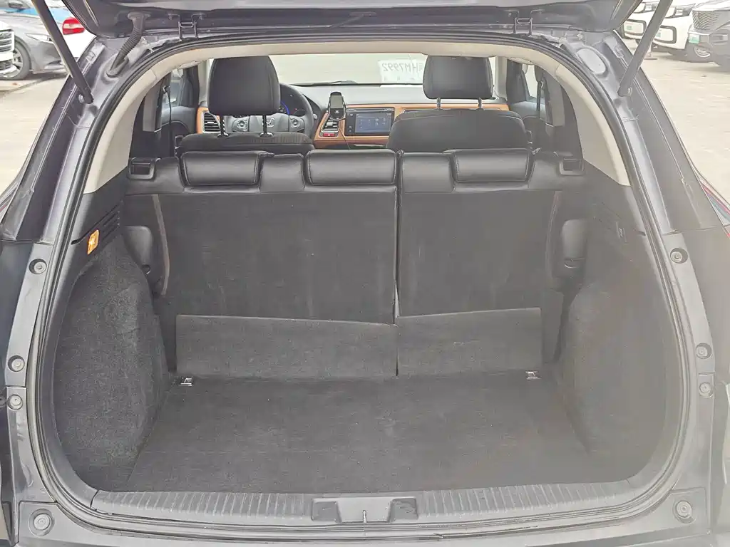 Vezel 1.8 L CVT 2 WD Luxury