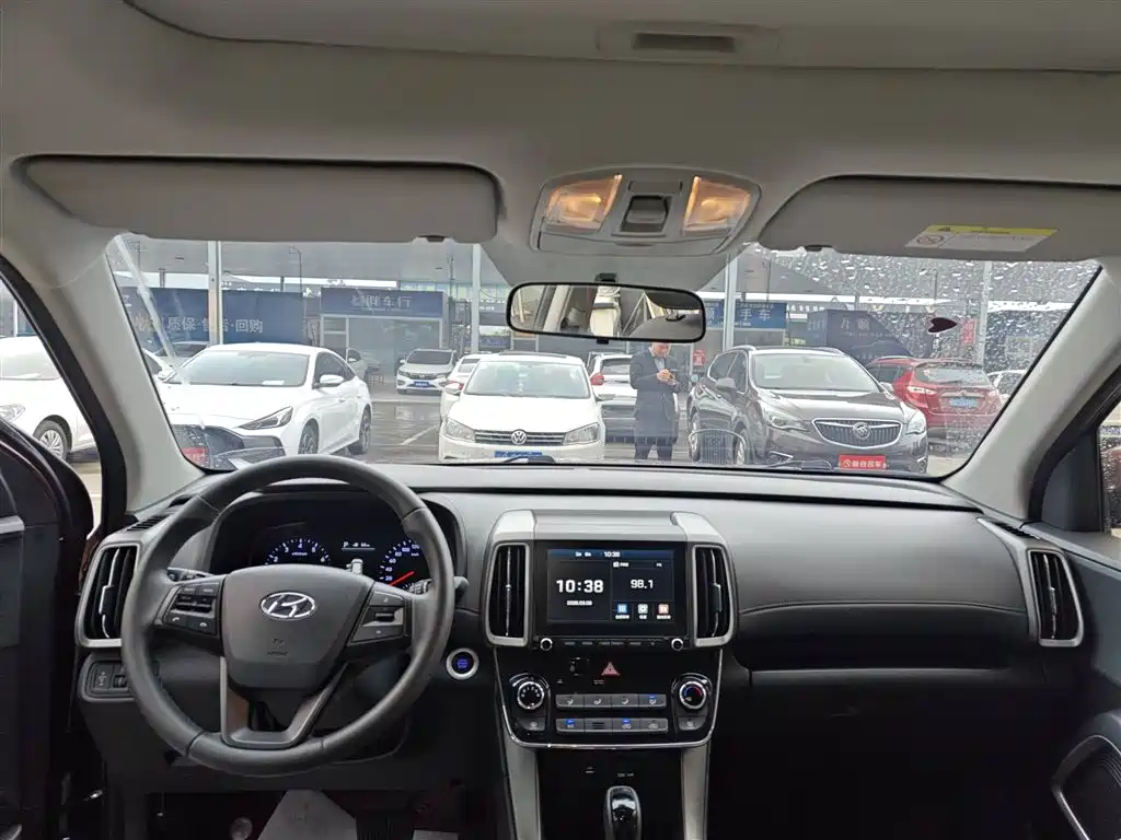 Hyundai ix35 2.0 L Auto 2 WD Brave · Smooth Enjoyment CN-V