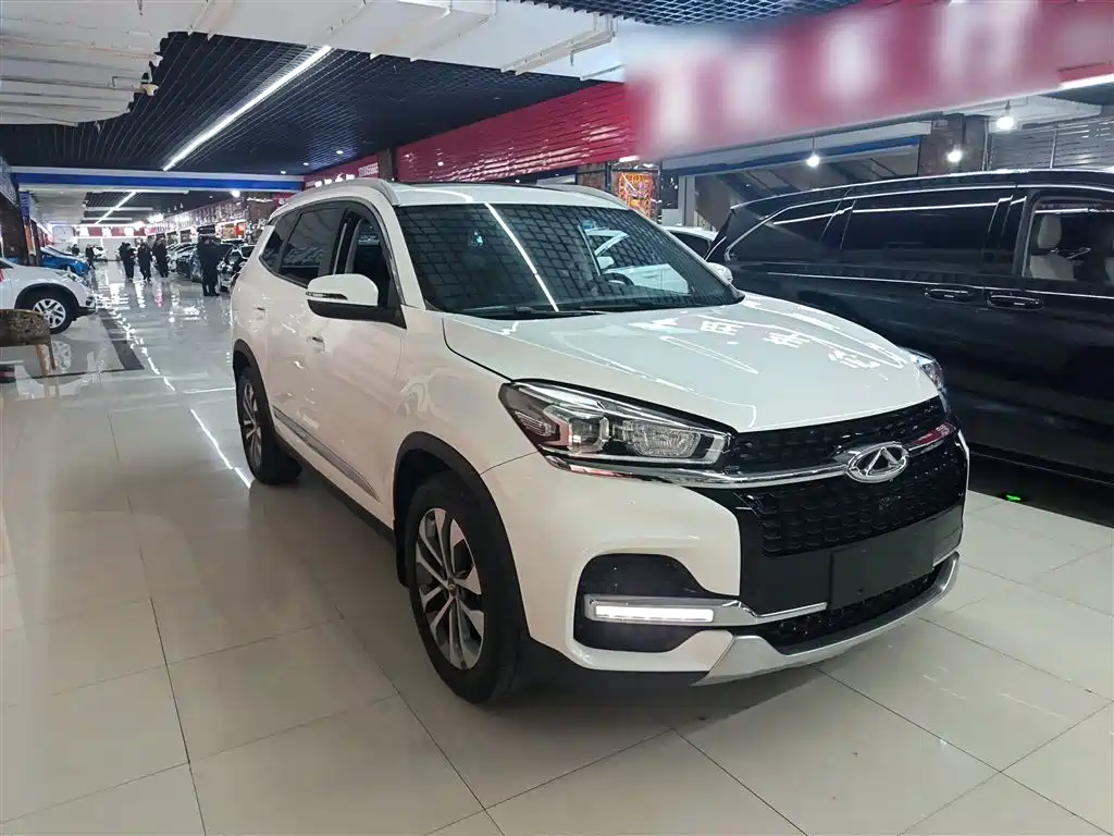 Tiggo 8 1.5 TCI Auto Distinguished 7-seat