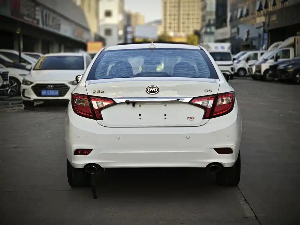 BYD G5 1.5 TID Auto Distinguished