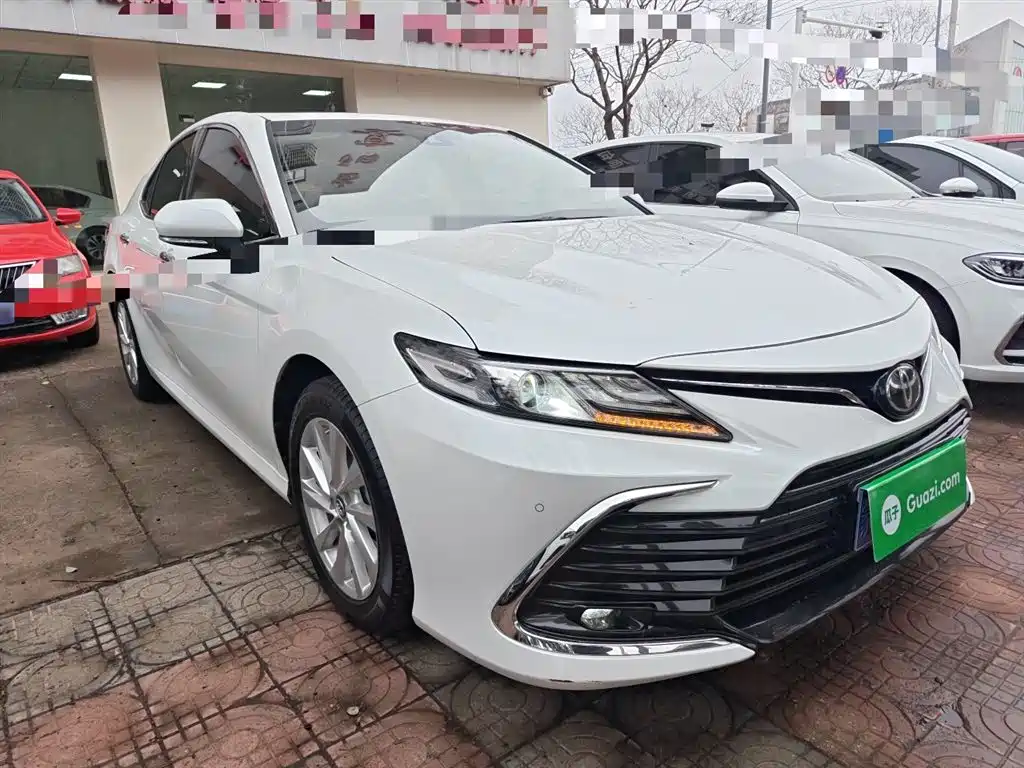 Camry 2.0 G Luxury