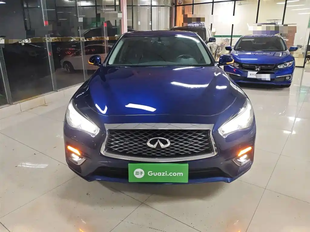 Infiniti Q50 L 2.0 T Progressive Enjoyment CN-VI