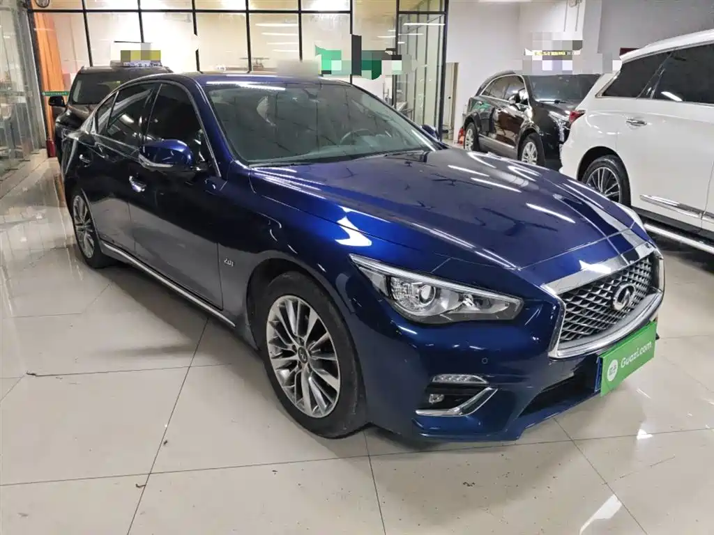 Infiniti Q50 L 2.0 T Progressive Enjoyment CN-VI
