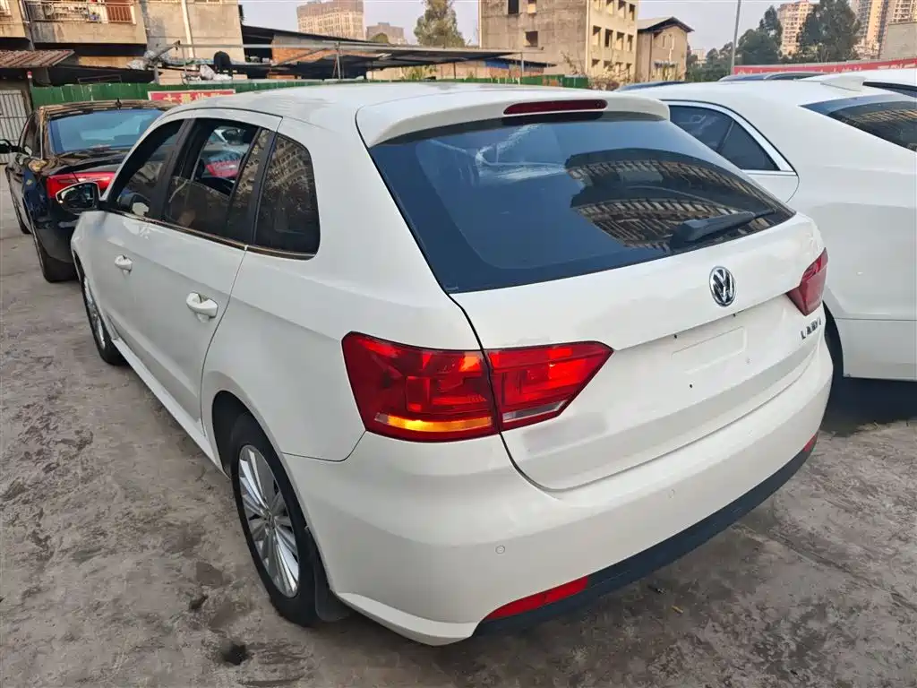 Gran Lavida 1.6 L Auto Comfort