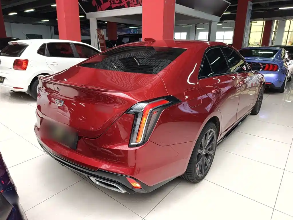 Cadillac CT4 28 T Elite