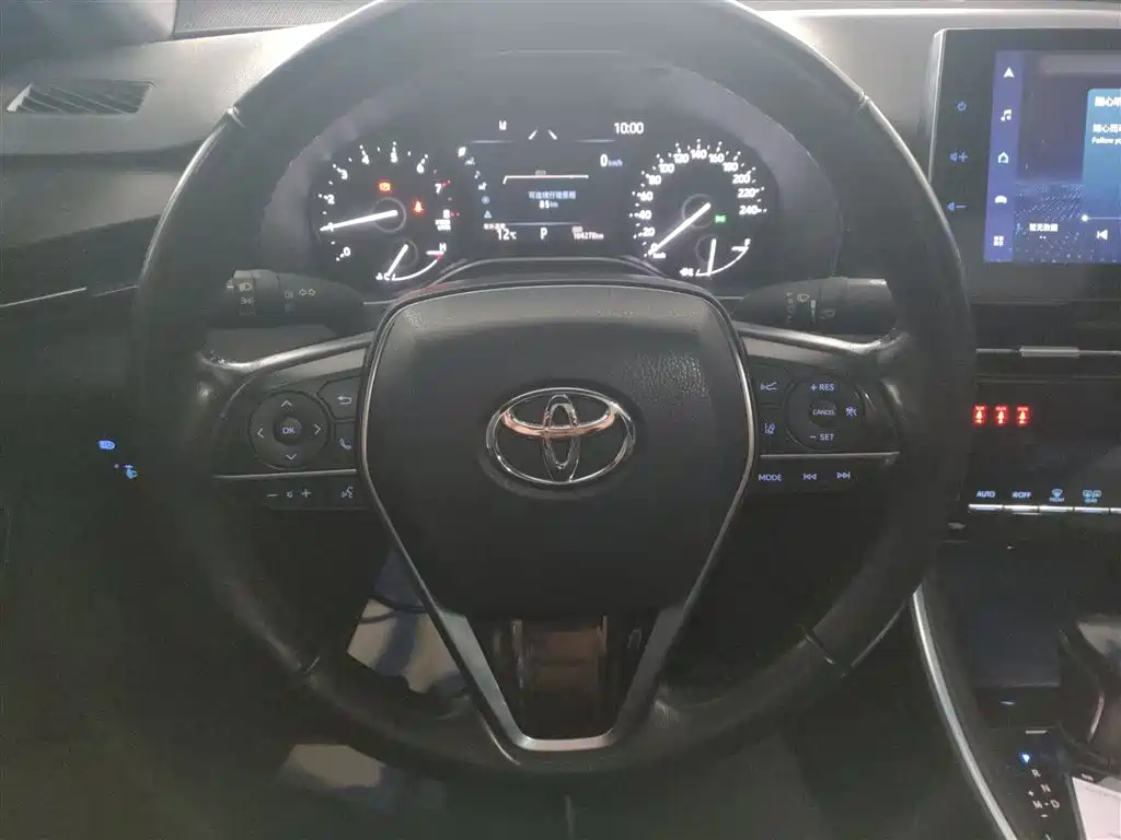 Avalon 2.0 L Luxury