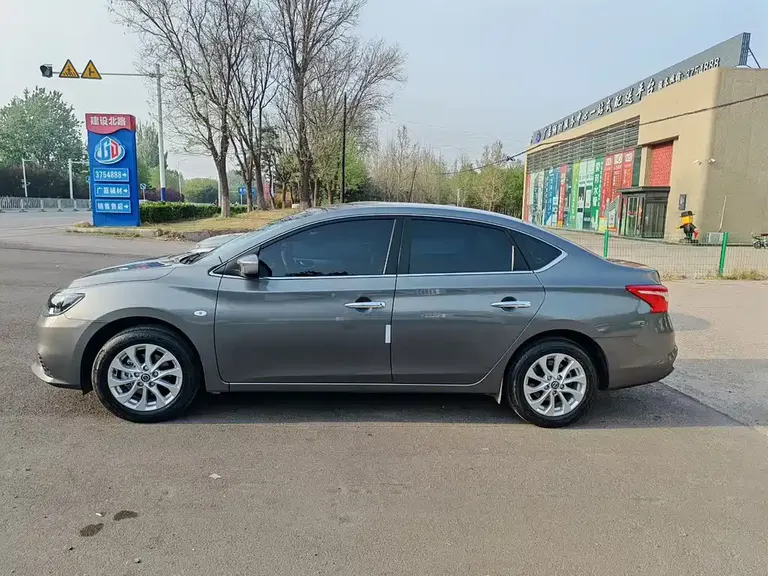 Nissan Sylphy Classic 1.6 XE CVT Comfort