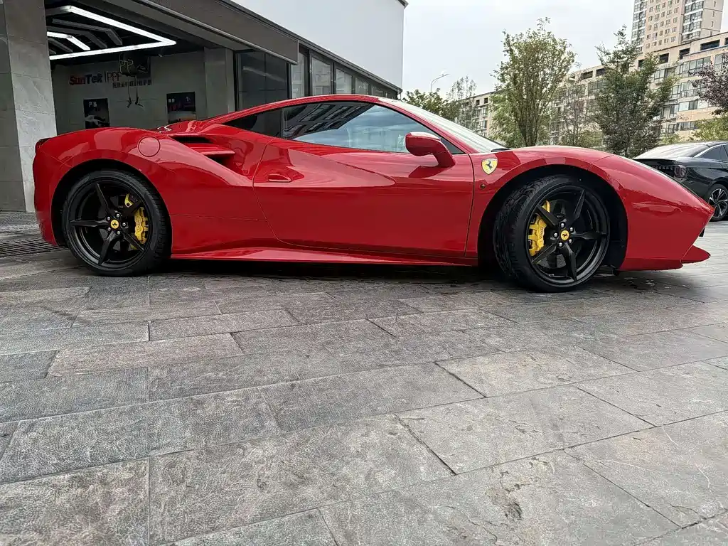 Ferrari 488 488 GTB
