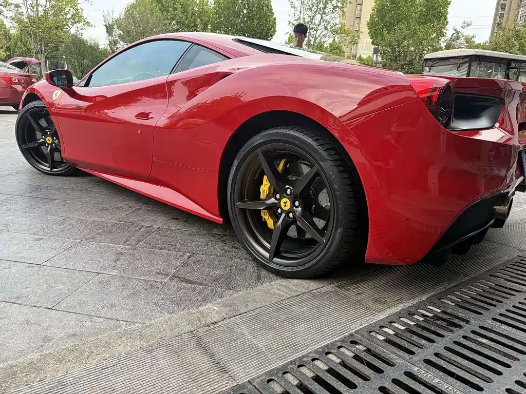 Ferrari 488 488 GTB