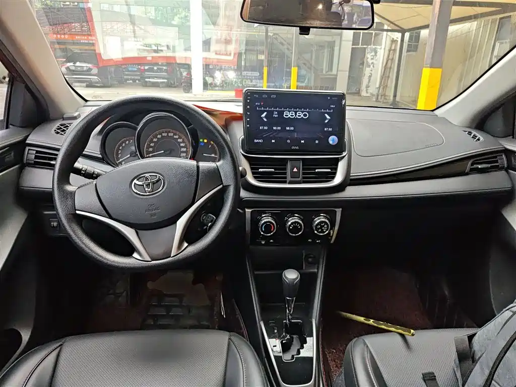 YARiS L Zhixuan Zhixuan X 1.5 L CVT Luxury