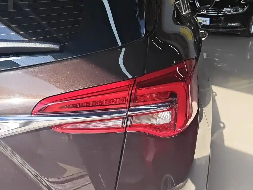 Envision Plus 532 T 2 WD Luxury
