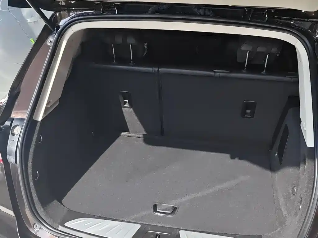 Envision Plus 532 T 2 WD Luxury