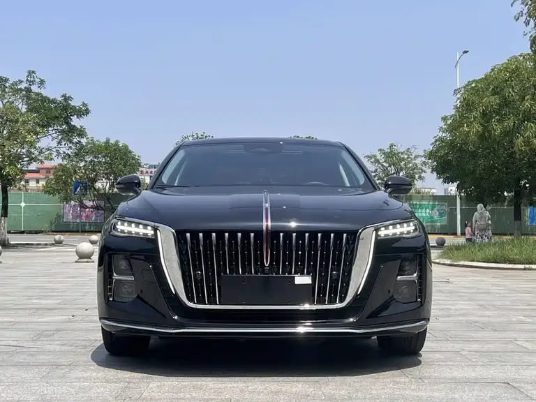 Hongqi H5 2.0 T Auto Connected Flagship