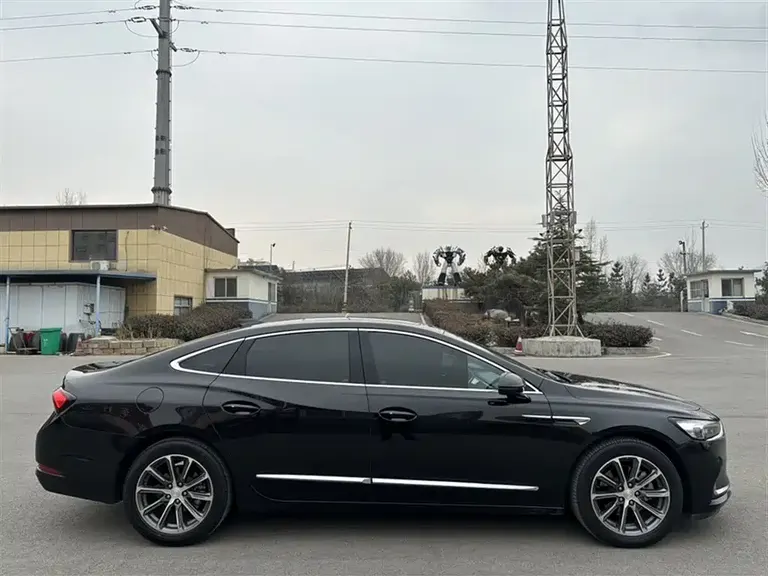 Buick LaCrosse 652 T Luxury