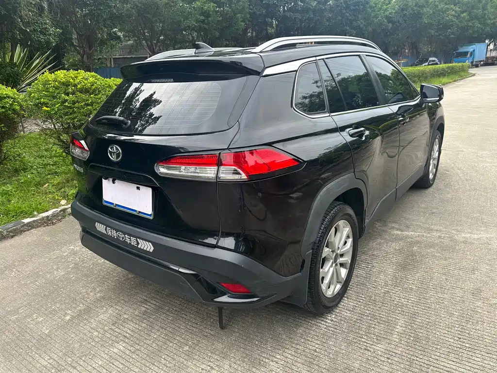 Frontlander 2.0 L CVT Leading