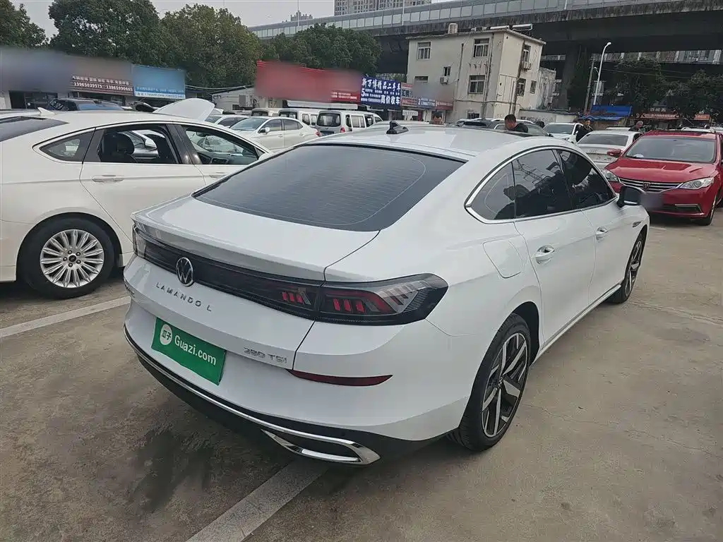 Lamando Lamando L 280 TSI DSG Spicy Cool