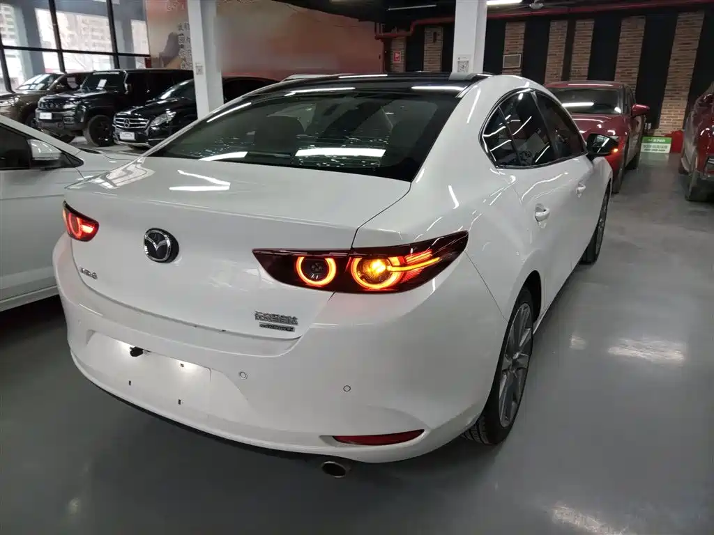 Mazda 3 Axela 2.0 L Auto Quality Dazzle