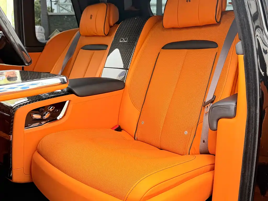 Cullinan 4-seat